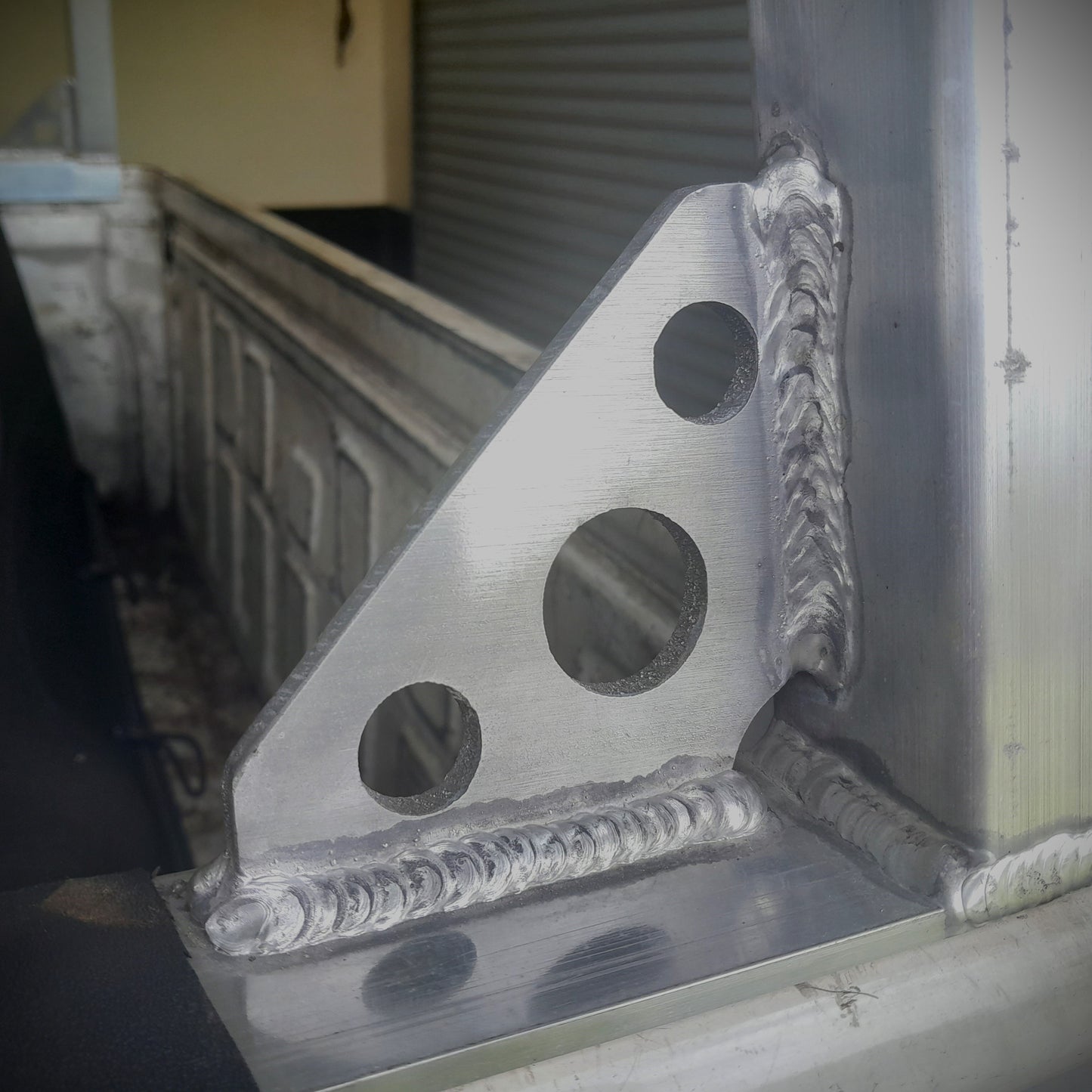 90 Degree weld in 3 hole